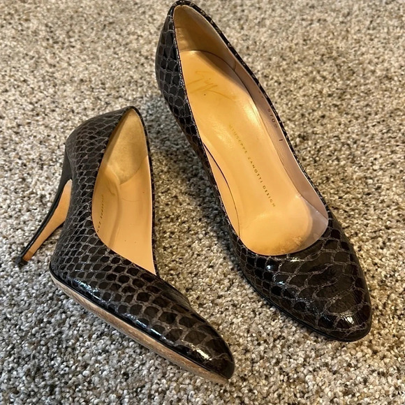 Giuseppe Zanotti Vero Cuoio Snakeskin Pumps, beyond GORGEOUS❤️❤️, Size 37, EUC - Picture 2 of 13